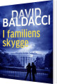 I Familiens Skygge