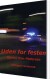 Uden For Festen - Bog