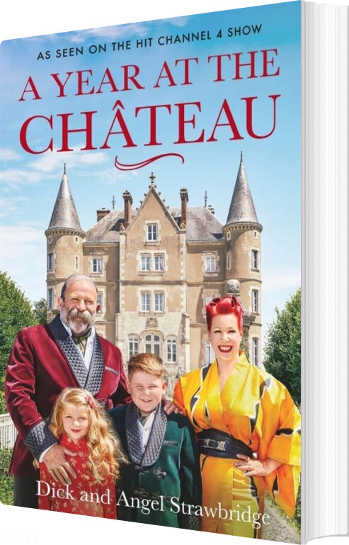 Billede af A Year At The Chateau - Angel Strawbridge - English Book