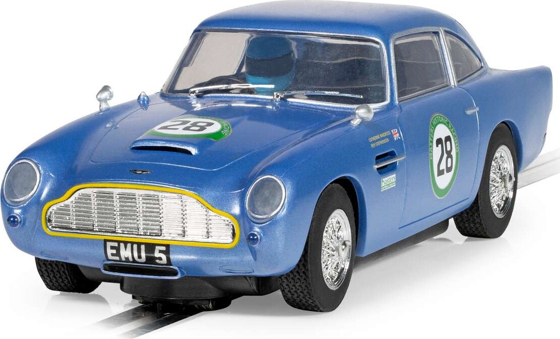 Scalextric - Aston Martin Db5 - Historic Gt Racing - 1:32 - C4599