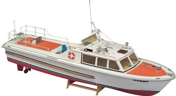 Se Billing Boats - Kadet 566 - 1:30 - 54 Cm - Bb566 hos Gucca.dk