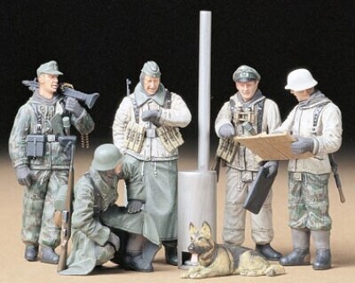 Tamiya - Tyske Soldater - Briefing - Model Figurer - 1:35 - 35212