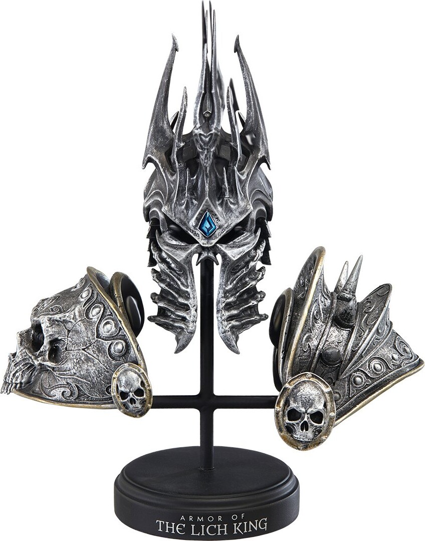 Blizzard - World Of Warcraft - Iconic Helm & Armor Of Lich King Replica