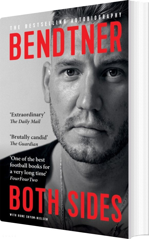 Billede af Both Sides - Nicklas Bendtner - English Book
