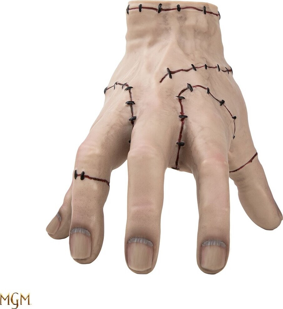 Cinereplicas - Wednesday - Magnetic Thing (replica)