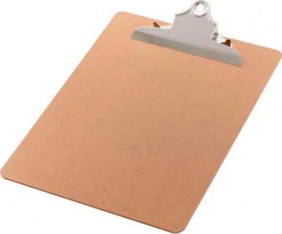 Q-connect clipboard i træ i A4 med kraftig klemme