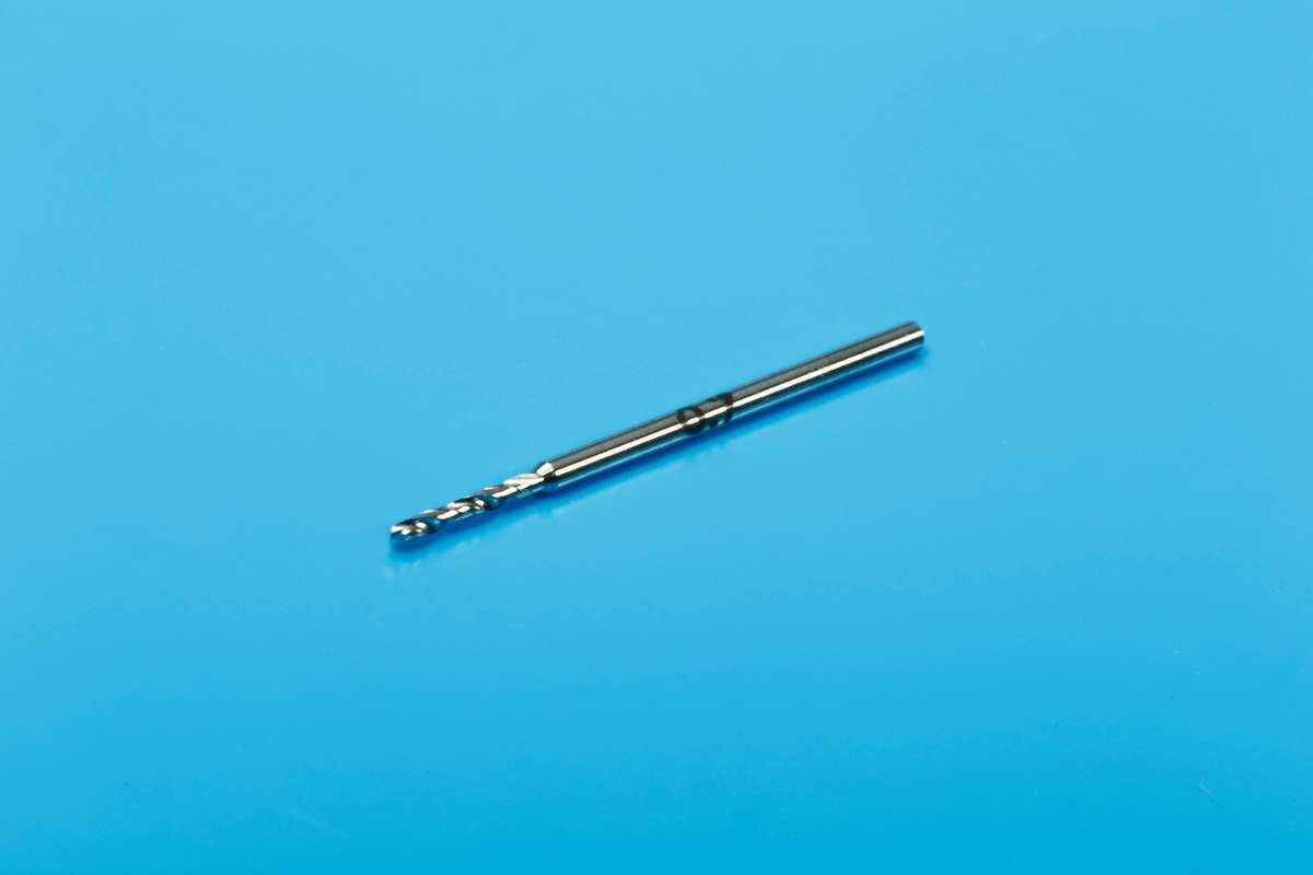 Tamiya - Drill Bit - Fine Pivot - 0,7 Mm - Shank 1 Mm - 74128