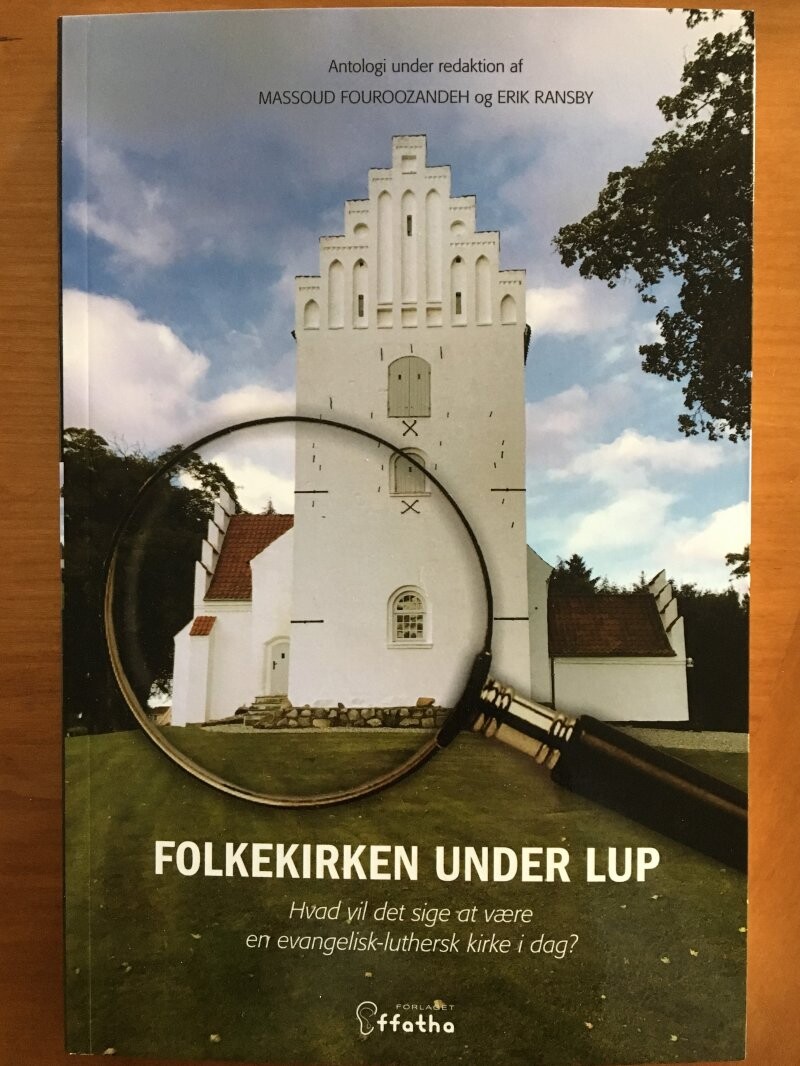Folkekirken Under Lup - Erik Ransby - Bog