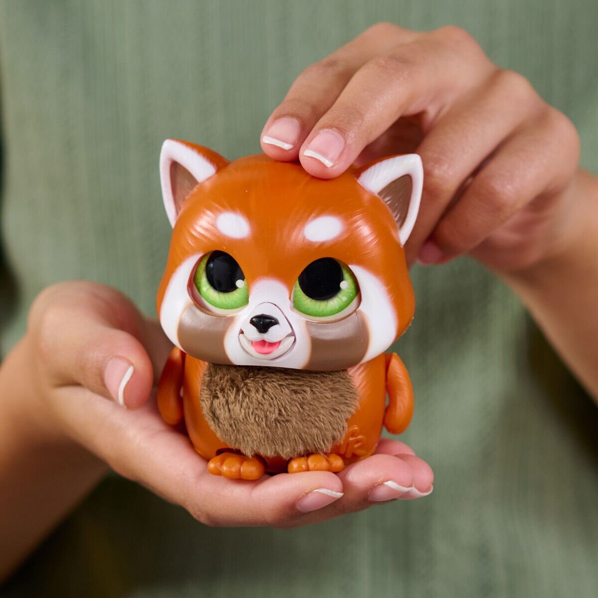 Furreal - Handfuls - Shy The Red Panda - Over 50 Interaktioner
