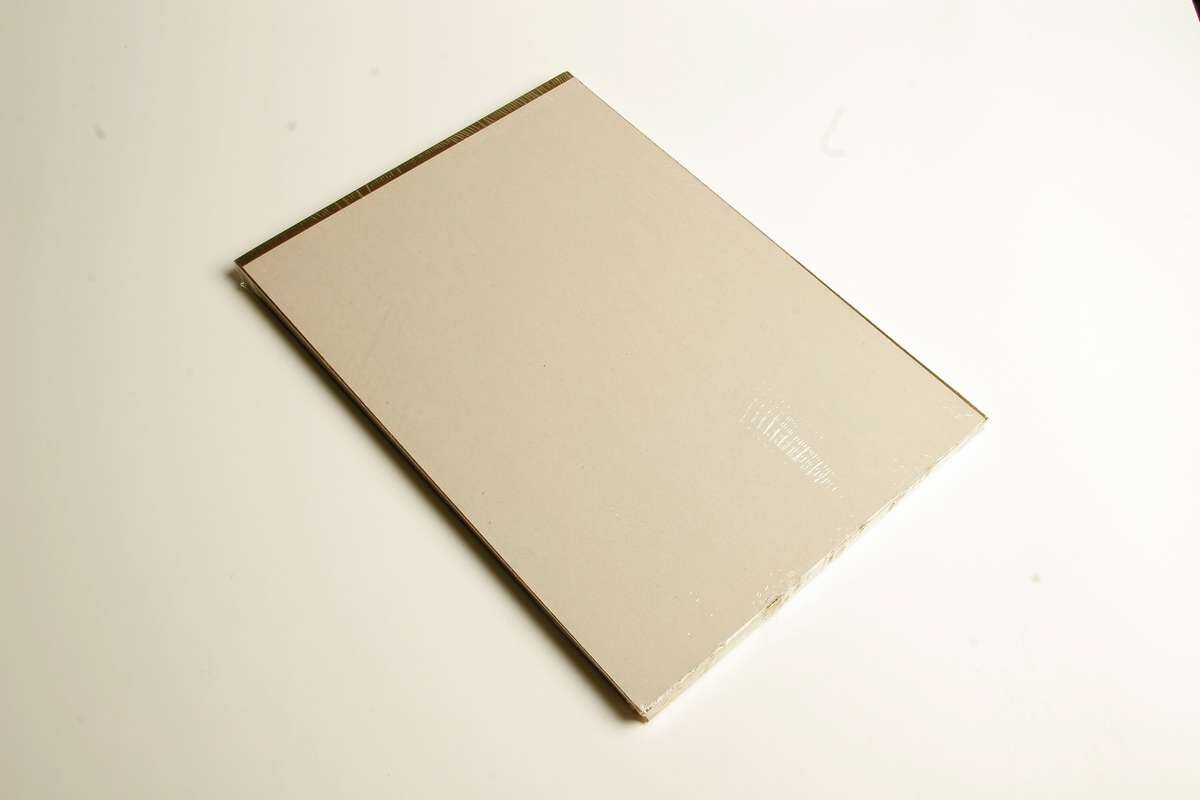 Guldkarton 2-sidet 260g 35x50cm