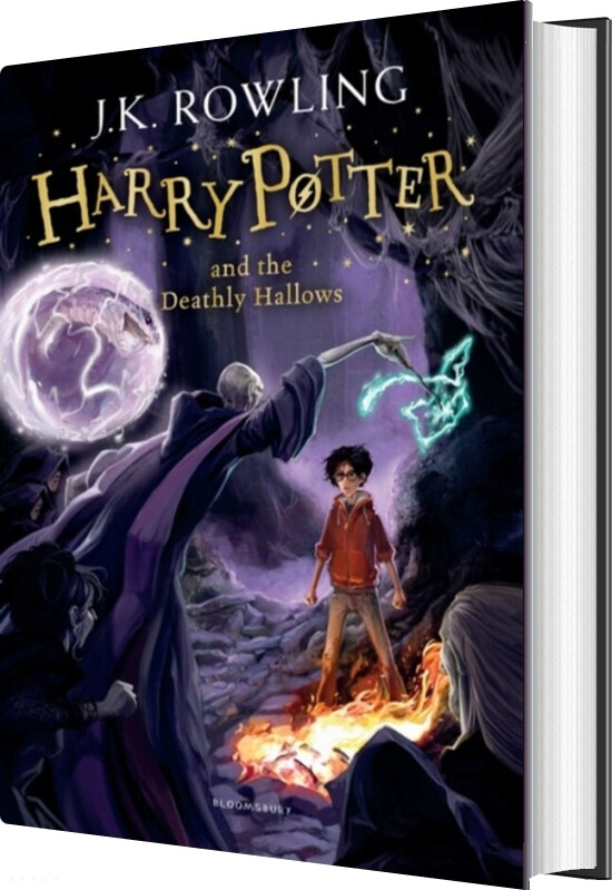 Harry Potter And The Deathly Hallows - J. K. Rowling - English Book