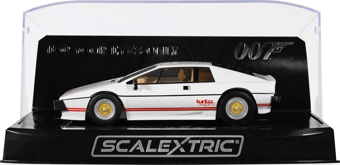 Scalextric C4631 - Lotus Esprit Turbo White - James Bond - 1:32