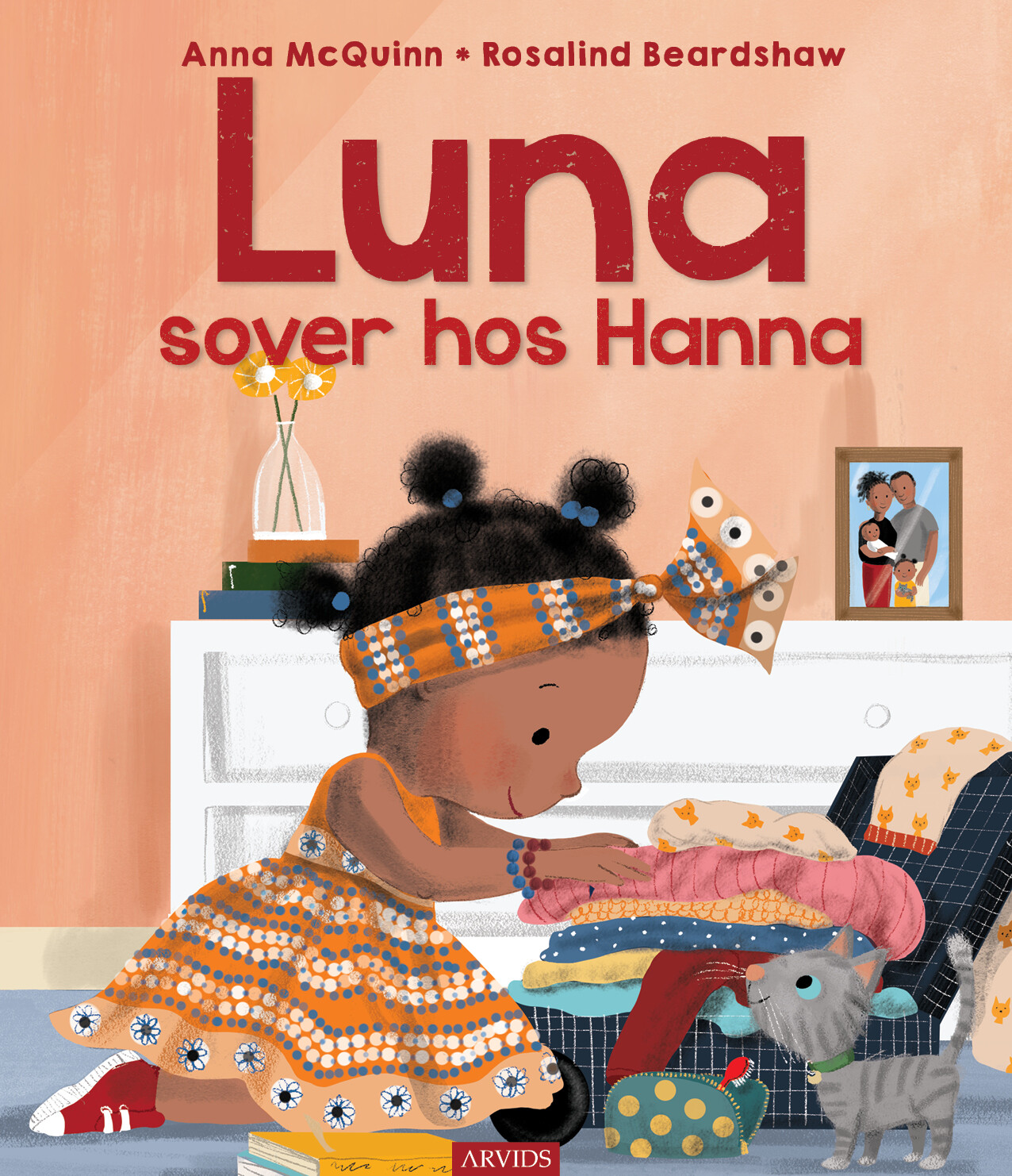 Luna Sover Hos Hanna - Anna Mcquinn - Bog