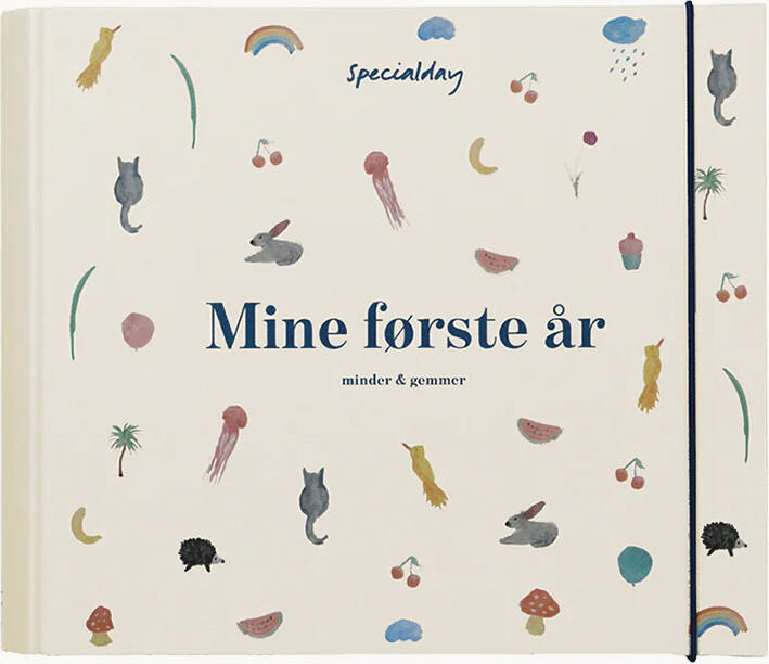 Barnets Bog - Mine Første år - Album - Bog