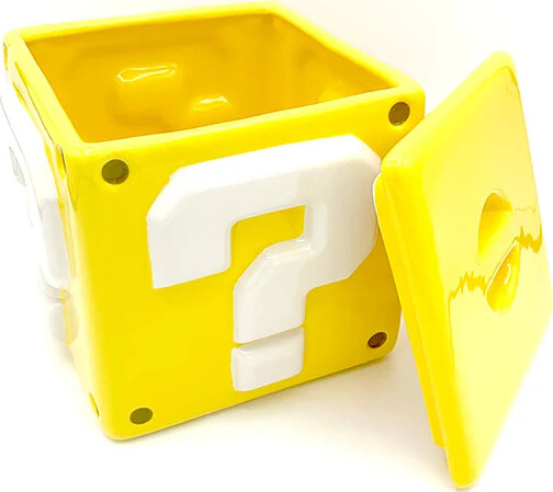 Pyramid - Super Mario (Question Mark Block)