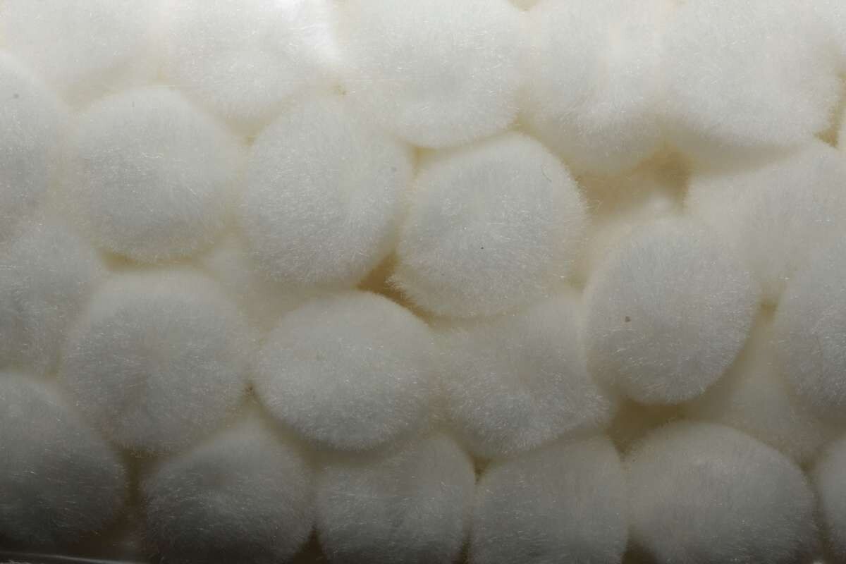 Pompon 13-15mm Ca 85stk Hvid - Craft Line