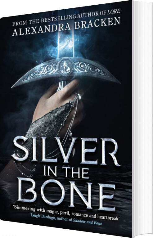 Billede af Silver In The Bone - Alexandra Bracken - English Book