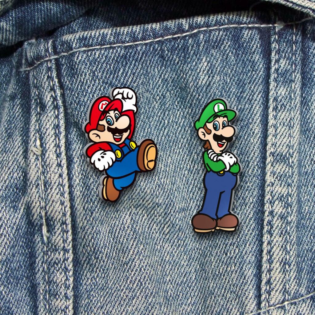 Super Mario - Set Of 2 Enamel Pin Badges - Paladone