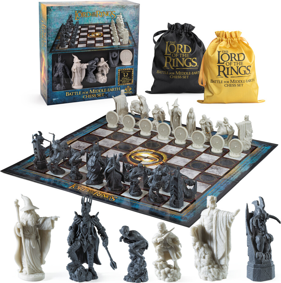 The Lord Of The Rings - Battle For Middle-earth Chess Set