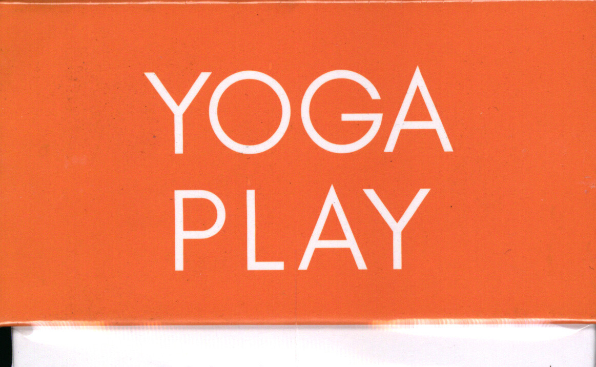 Billede af Yoga Play - Hanne Mouritsen - Bog