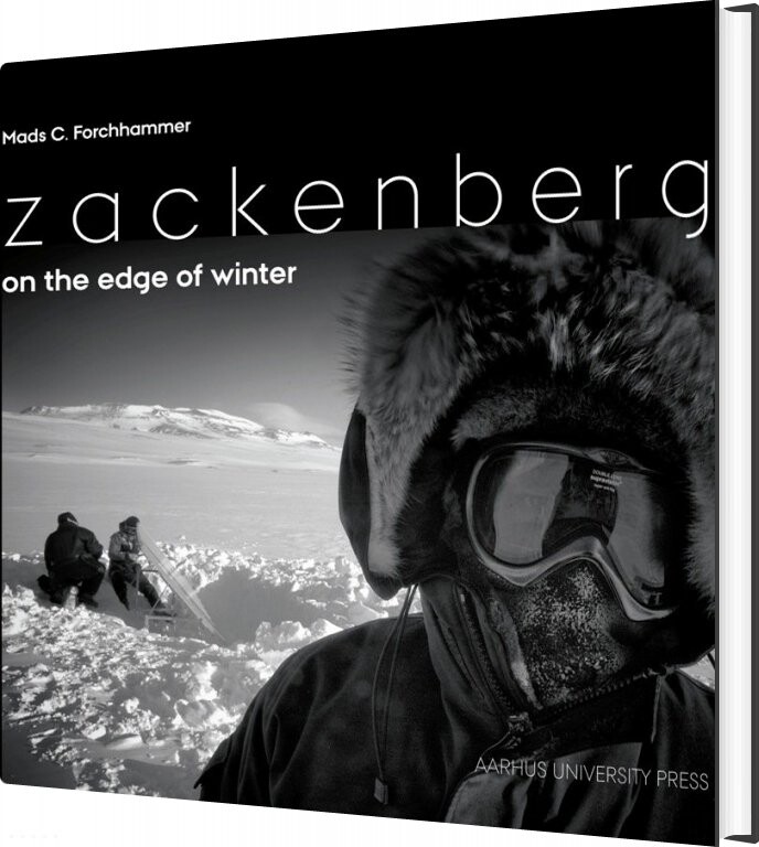 Billede af Zackenberg. On The Edge Of Winter - Mads C. Forchhammer - English Book