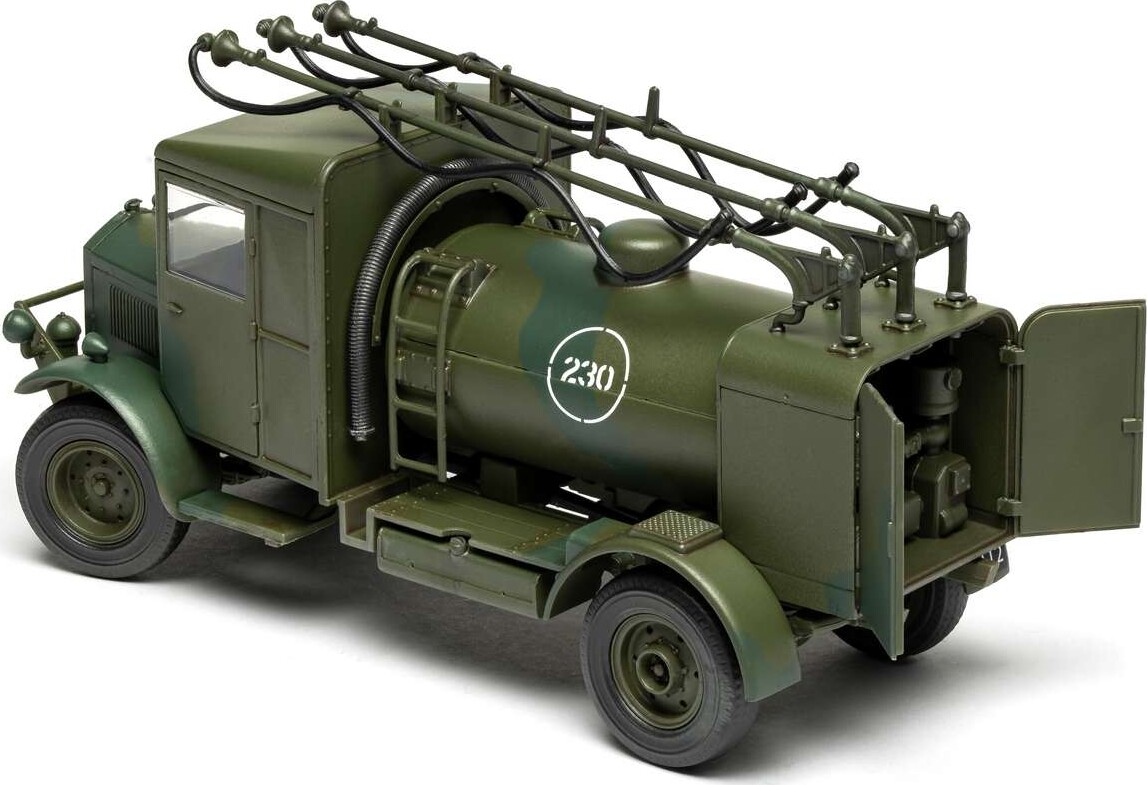 Airfix - Albion 3-Point Fueller Model Byggesæt - 1 48 - A03312