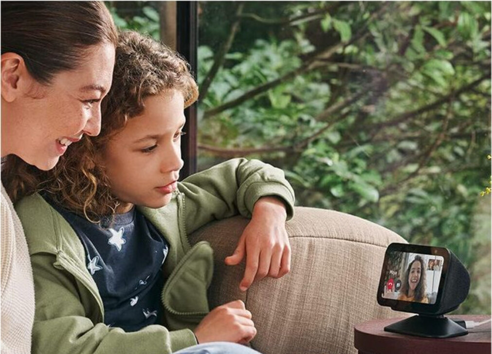 Amazon - Echo Show 5 3Rd Gen - Smart Display With Alexa Anthracite