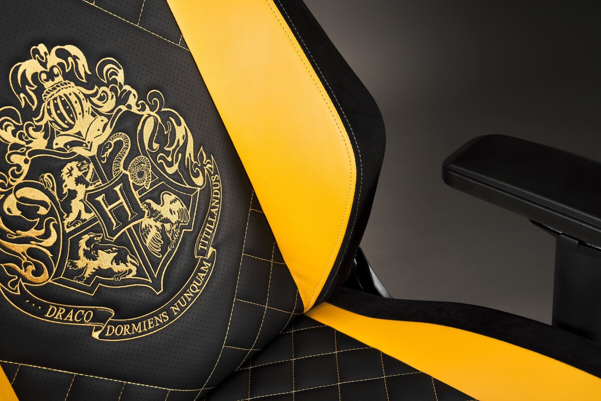 Apollon Collector Hp Hogwarts Black Seat Gold