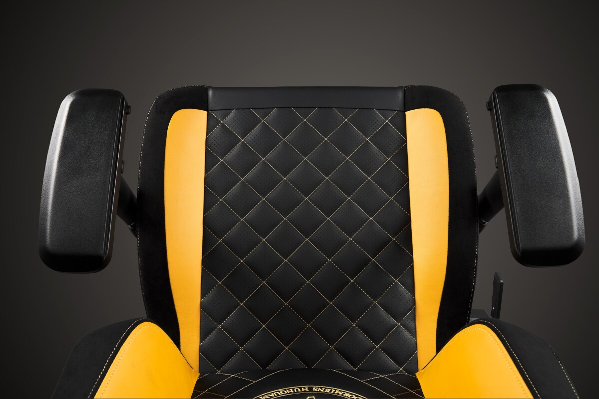Apollon Collector Hp Hogwarts Black Seat Gold
