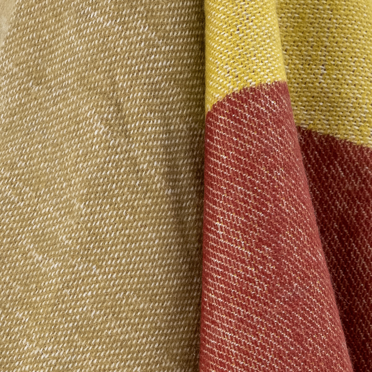 Bloomingville - Ara Plaid - Brun - Akryl - 150X130 Cm