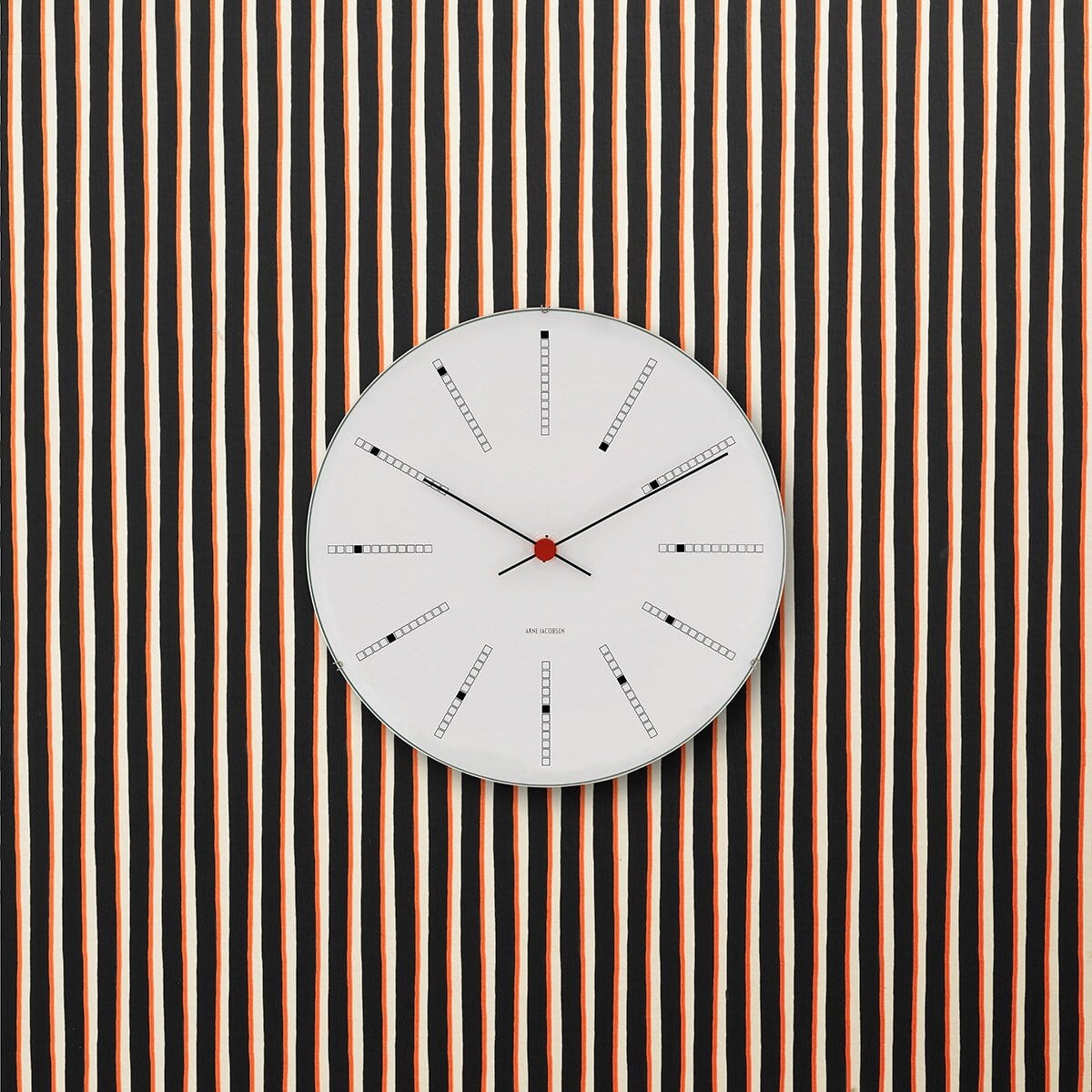 Arne Jacobsen - Bankers Vægur - 16 Cm - Hvid