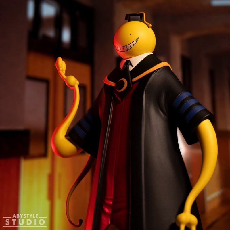 Køb Assassination Classroom - Koro Sensei Figur - Rød - 20 Cm fra