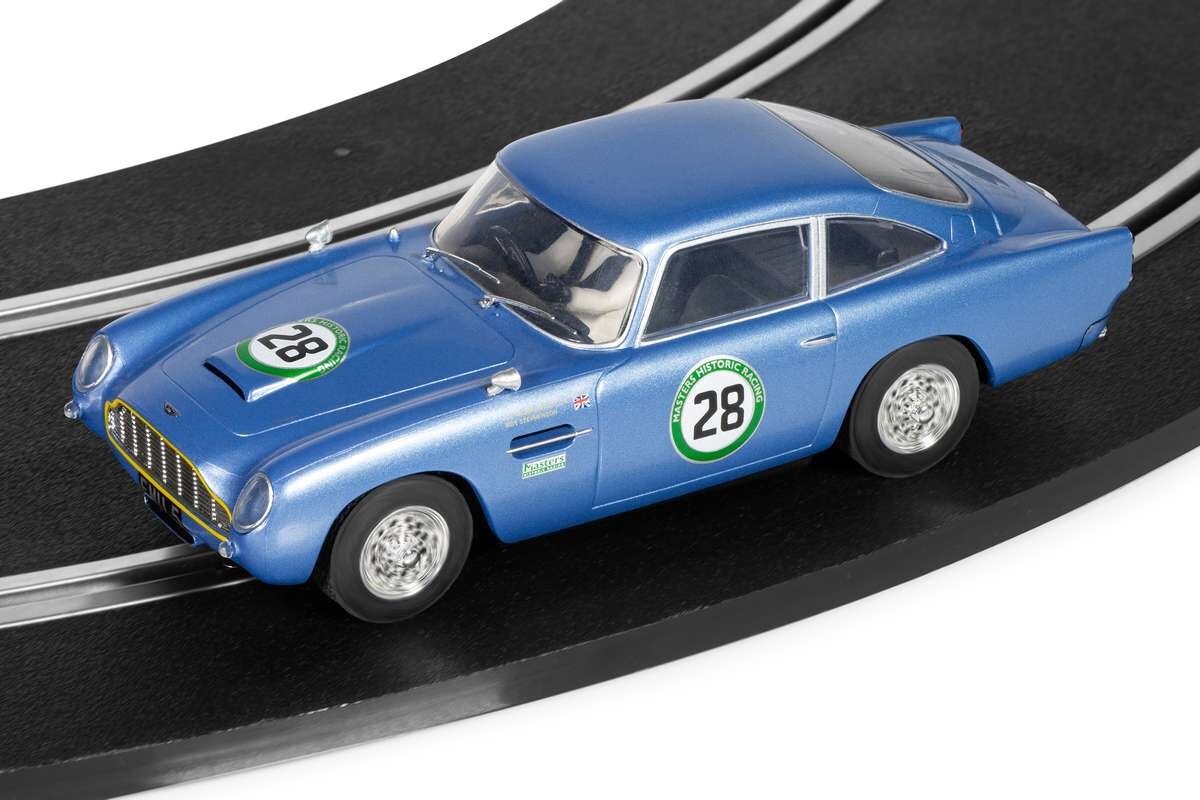 Scalextric - Aston Martin Db5 - Historic Gt Racing - 1 32 - C4599
