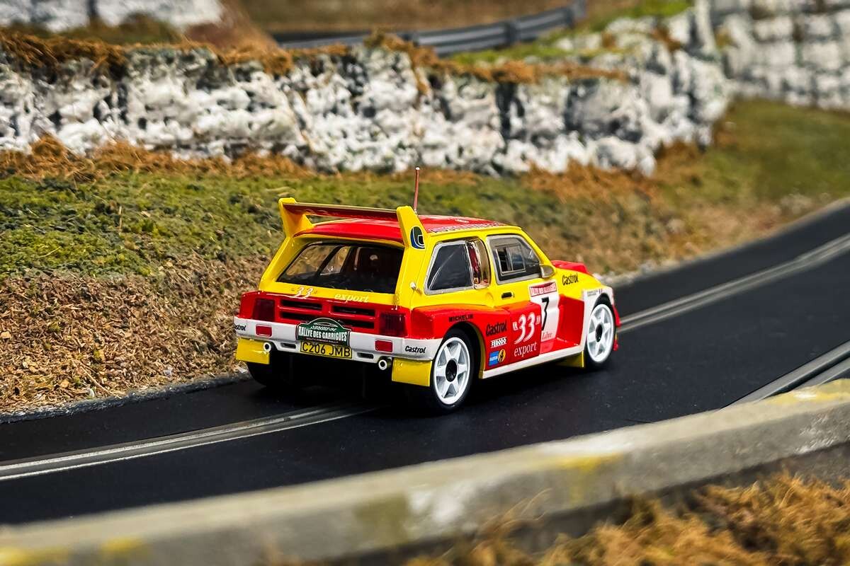 Scalextric C4668 - Austin Metro 6R4 Bil - Didier Auriol - 1 32