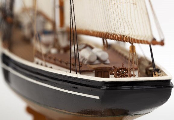 Billing Boats - Bluenose Ii 600 Model Skib Byggesæt - 1 100 - Bb600