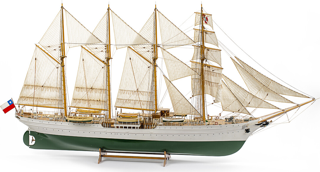 Billing Boats - Esmeralda 730 Special Edition - Wooden Hull - 1 100 - Bb730