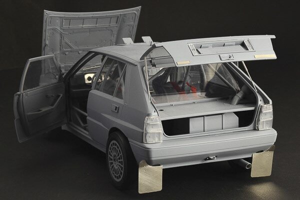 Italeri - Lancia Delta Hf Bil Byggesæt - 1 12 - 4709