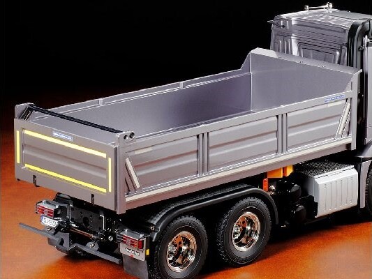 Tamiya - Rc Mercedes Arocs 3348 Tipper Truck Fjernstyret Lastbil Byggesæt 