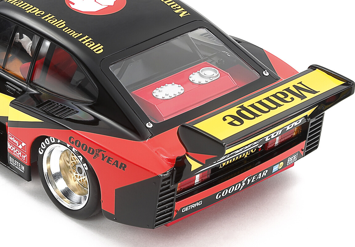 Tamiya 24376 - 1978 Ford Zakspeed Capri Turbo Sports Car - 1 24