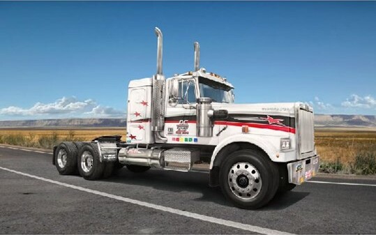 Italeri - Classic Western Star 4964 Truck Byggesæt - 1 24 - 3915S