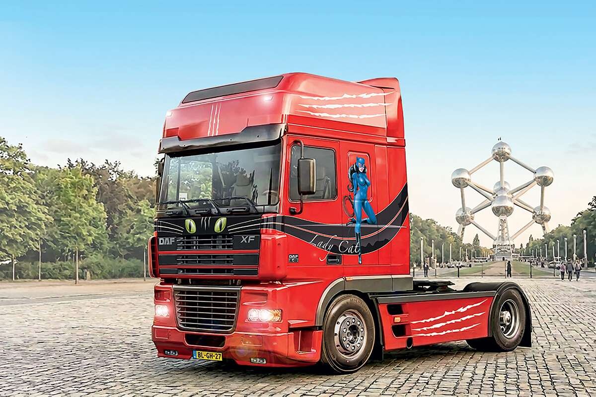 1 24 Daf Xf 95 Super Space Cab - 93834 - Italeri