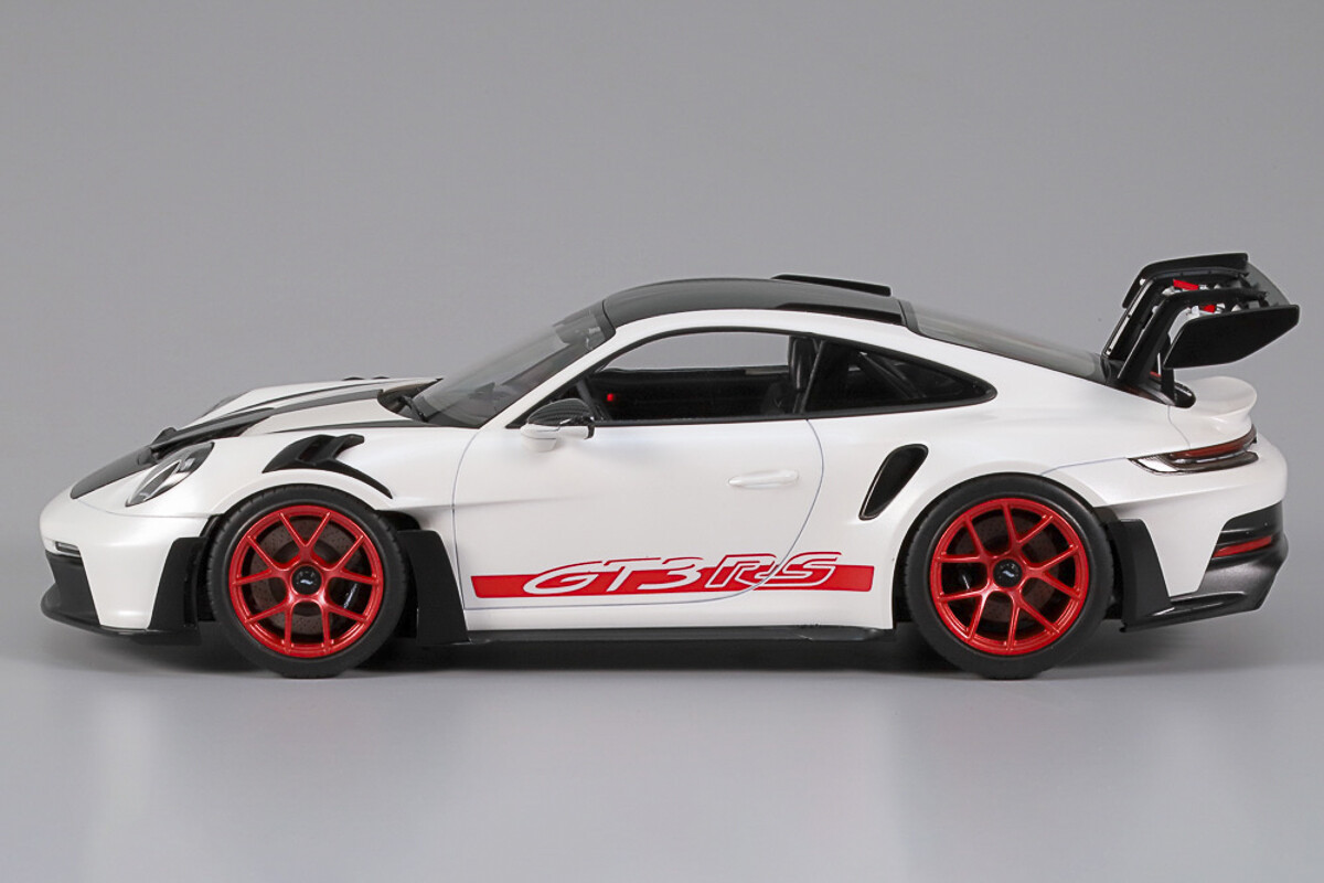 Tamiya - Rc Porsche 911 Gt3 Rs 992 Bil Byggesæt - 1 24 - 24370