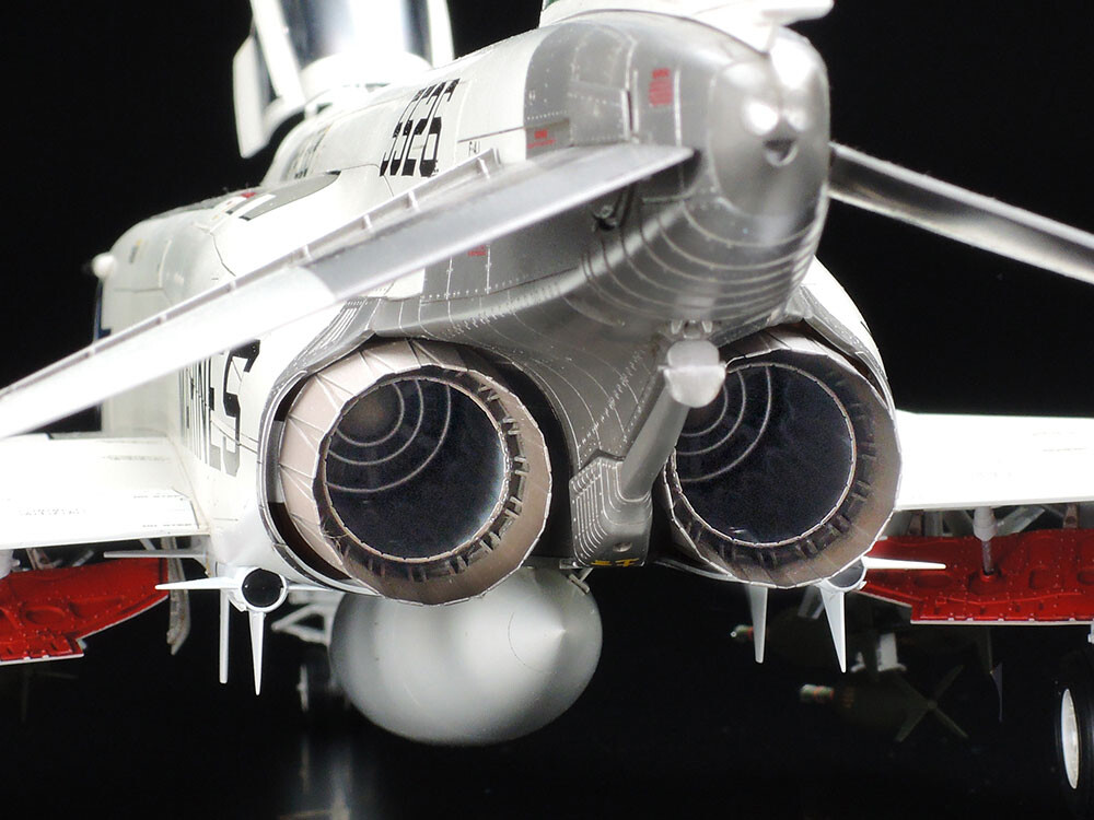 Tamiya - Phantom F-4J Ii Modelfly Byggesæt - 1 32 - 60306