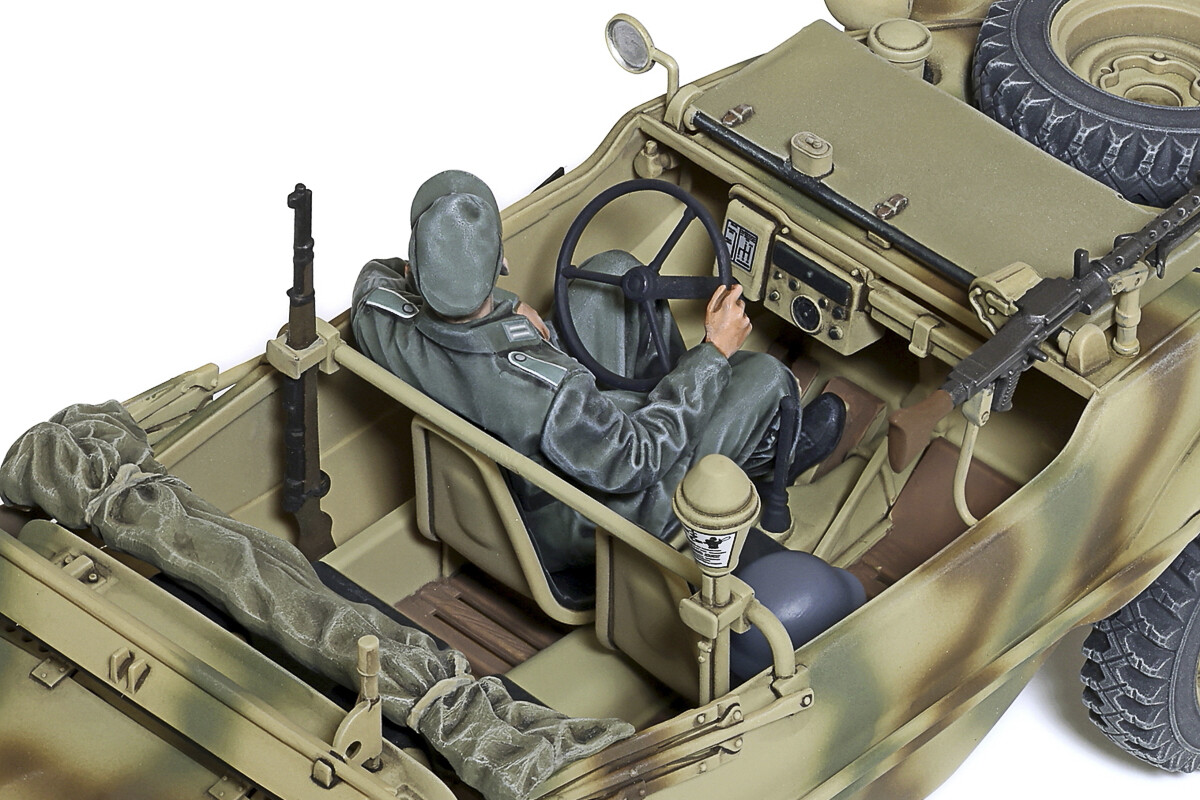 Tamiya 35393 - German Schwimmwagen Type 166 Wide - 1 35