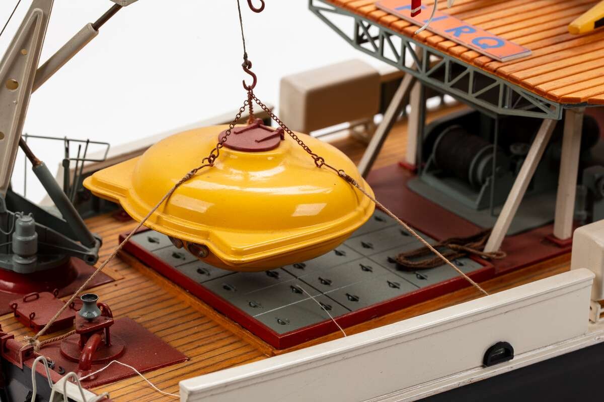 Billing Boats - Calypso Skib Byggesæt - 1 45 - Bb560