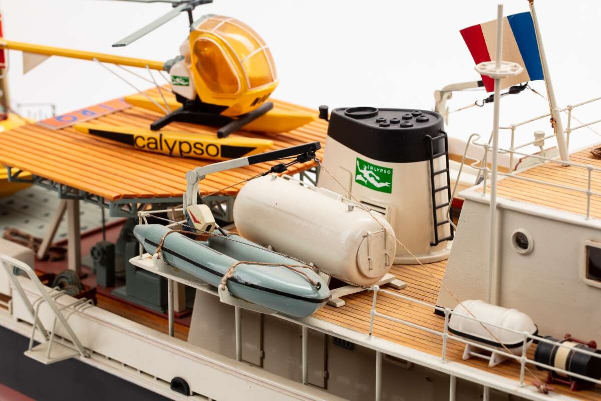 Billing Boats - Calypso Skib Byggesæt - 1 45 - Bb560