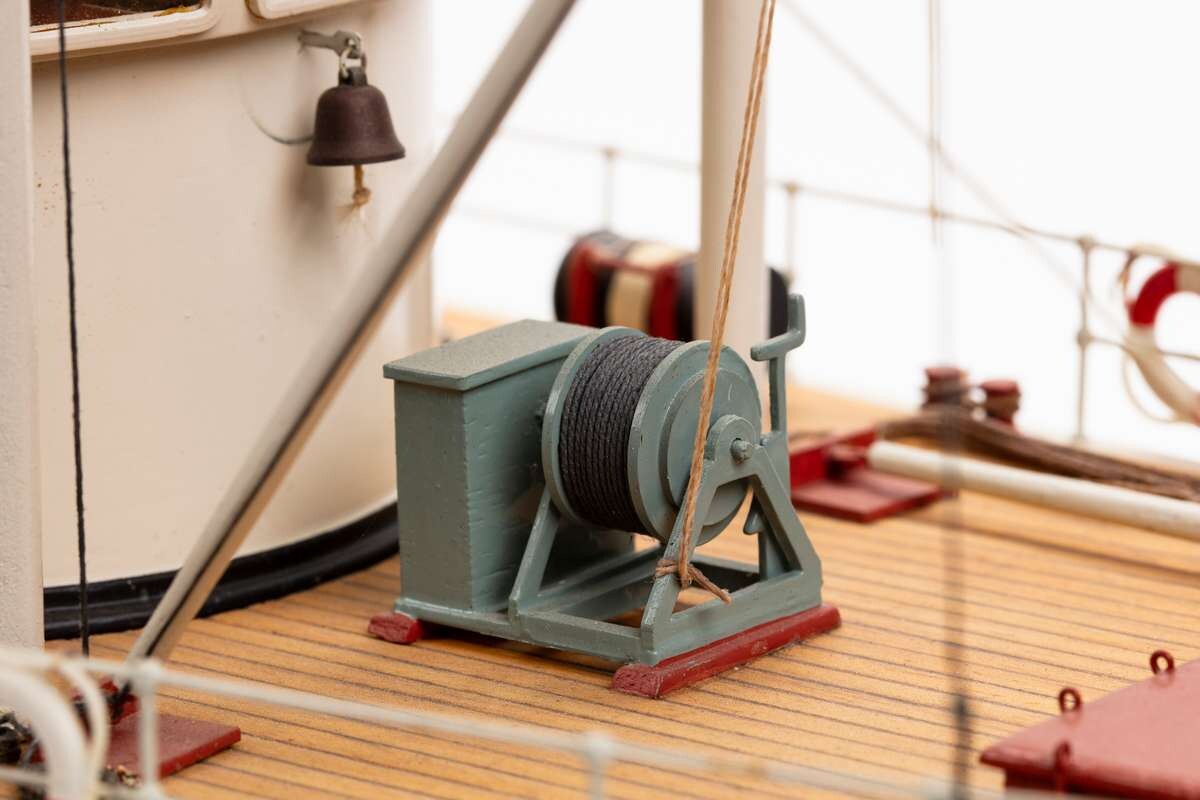 Billing Boats - Calypso Skib Byggesæt - 1 45 - Bb560
