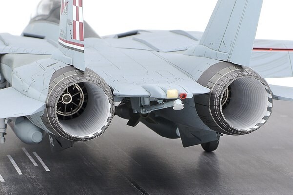 Tamiya - Grumman F-14A Tomcat Late Model Byggesæt - 1 48 - 61122