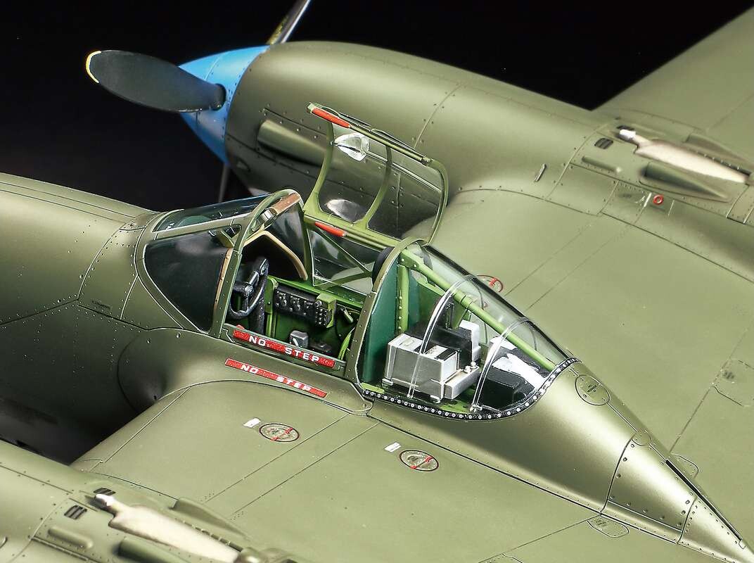 Tamiya - Lockheed P-38Fg Lightning Fly Byggesæt - 1 48 - 61120