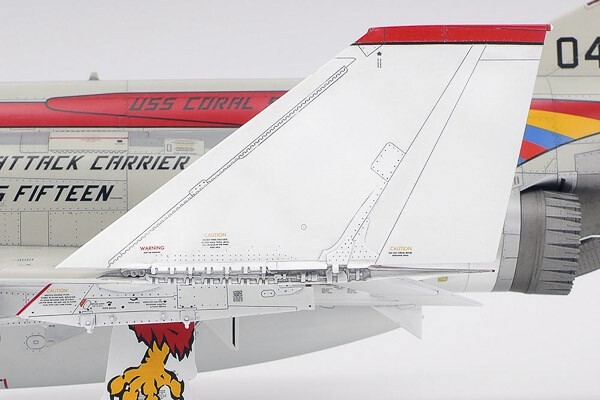 Tamiya - F-4B Phantom Ii Modelfly Byggesæt - 1 48 - 61121